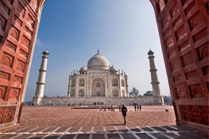 Tour Guide Agra,Local Tourist Guide Taj Mahal,Govt Approved English Speaking Certified Guide